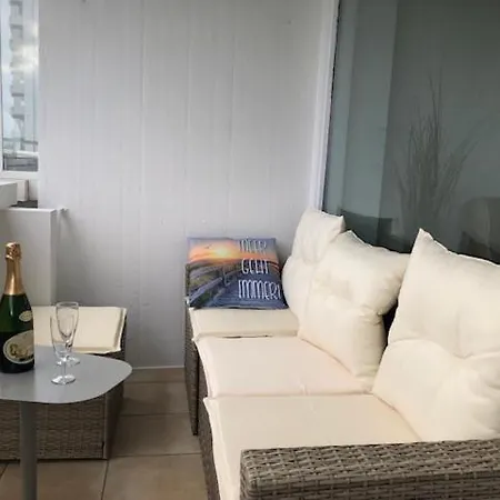 Ginys Meerblick Apartment Sierksdorf